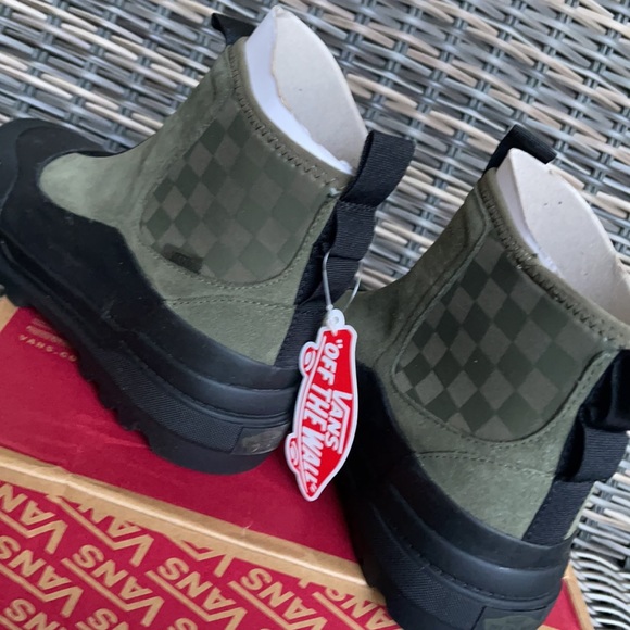 Vans Colfax Boot Suede Grape Leaf/Black WMNS - Picture 15 of 16